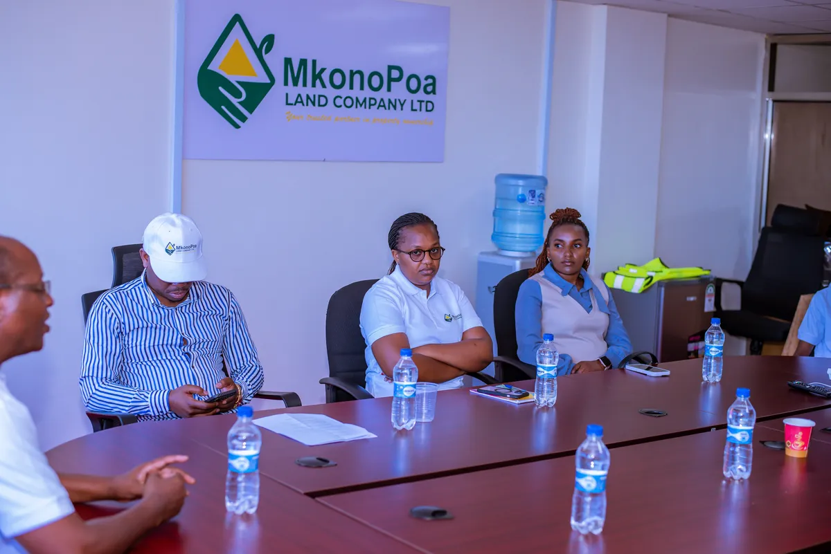 MkonoPoa team — Site Visit